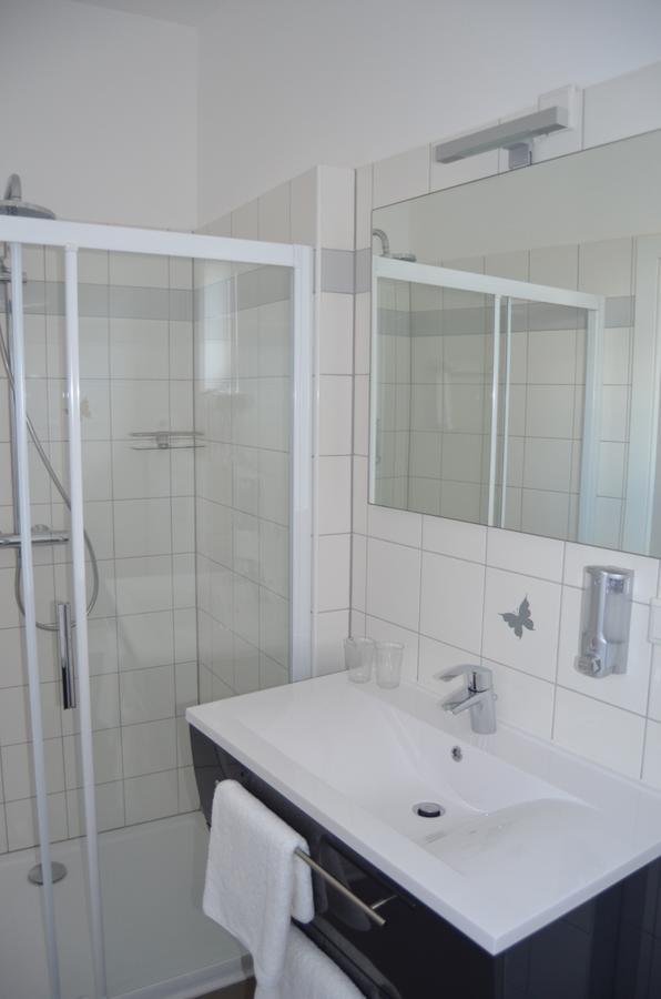Pension Zum Strell Hollabrunn Esterno foto